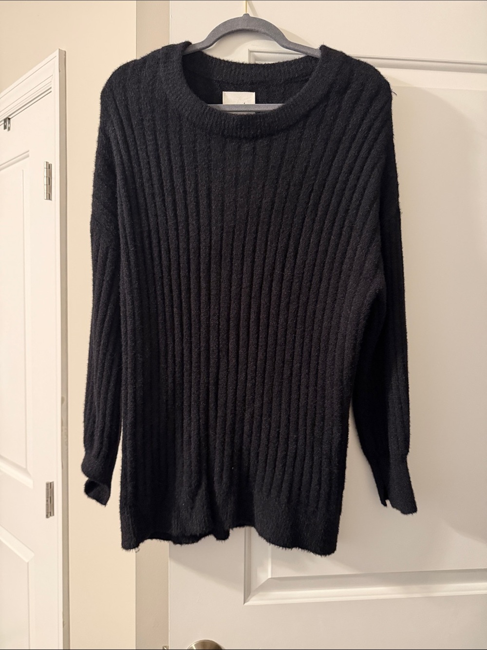 aerie Black Ribbed Crew Sweater